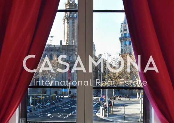 Luxurious 2 Bedroom Aparment with a View over Port Vell