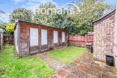 Catcliffe Way, Lower Earley, Reading, RG6 - Photo 2