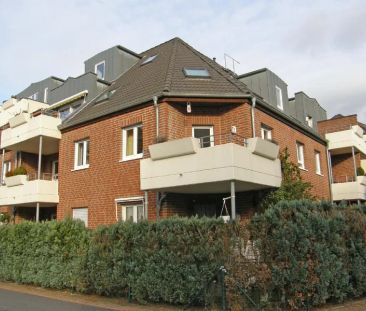 Helle 3-Zimmer-Wohnung mit Einbauküche und zwei Balkonen in gefragt... - Foto 1