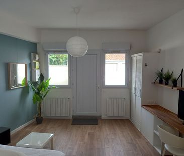 Location Appartement 1 pièce 23m² ROCHEFORT 17300 - Photo 1