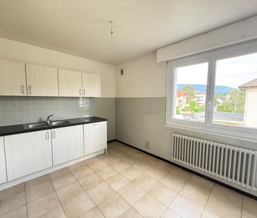 Location Appartement 3 pièces 74m² - Photo 3
