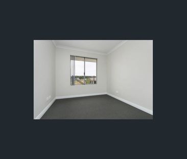 House for rent - Photo 5