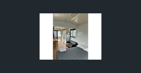 🏡 Studio Accommodation for Rent – Utilities included! - Photo 5