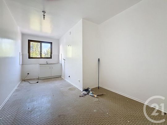 Location Appartement 3 pièces 72m² MELUN 77000 - Photo 1