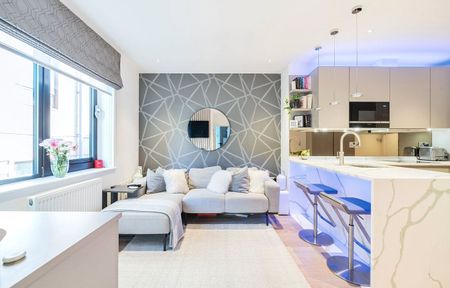 South Street, Epsom, Surrey, KT18 7PX - Photo 2
