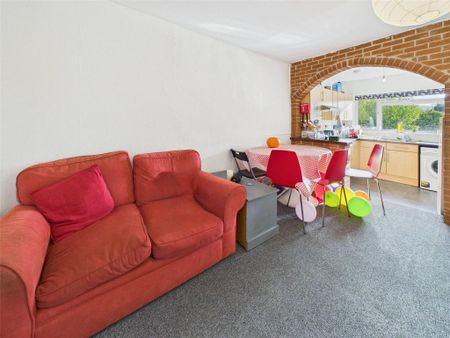 6 bedroom terraced house to rent - Photo 5