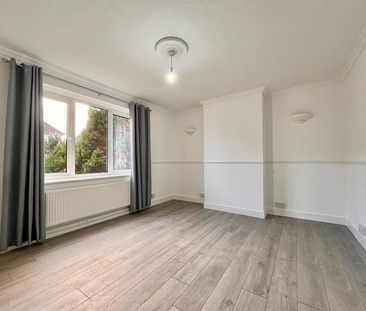 Chaucer Road, Great Yarmouth - Photo 2