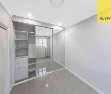 Spacious Family Home with Separate 2-Bedroom Granny Flat - Ideal fo... - Photo 4