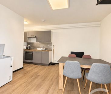 Location Appartement 2 pièces 61m² MOULINS 03000 - Photo 6