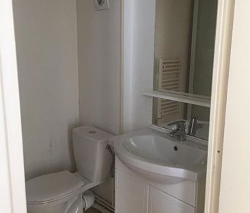 Location Appartement 1 pièce 23m² - Photo 6