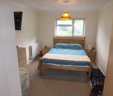2 bedroom semi-detached house to rent - Photo 1
