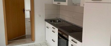 Moderne Singlewohnung im Zentrum von Hohnstein-Ernstthal - Photo 1