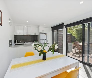 Unit 1/23 Gillies Street South, Alfredton - Photo 3