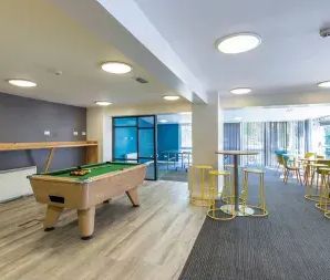 1 bedroom private hall to rent - Photo 4