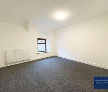 Commercial Street, Mountain Ash, CF45 - Photo 4