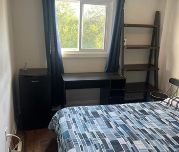 For Lease - 24 Carlingwood Court Unit# Room1, Toronto, Ontario - Photo 1