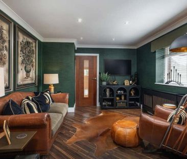 6 bedroom bungalow to rent - Photo 2