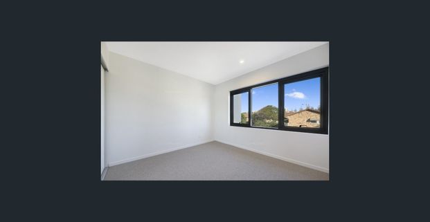 Beachside Luxury Loft – 2-Bedroom Apartment Just 100m from the Shore - Photo 1