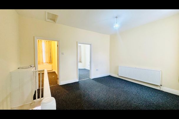 2 Bed Terraced House, Dersingham Avenue, E12 - Photo 1