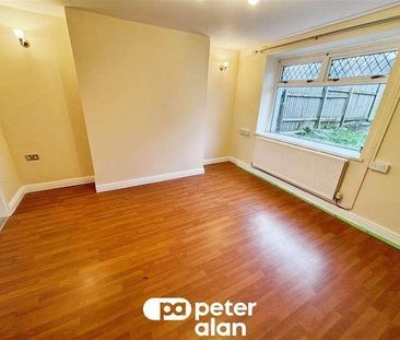 Pantycefn Road, Markham, Blackwood, NP12 - Photo 2