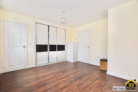 3 bed Terraced in Rainbow Road Erith, Dartford, DA8 2BS - Photo 2