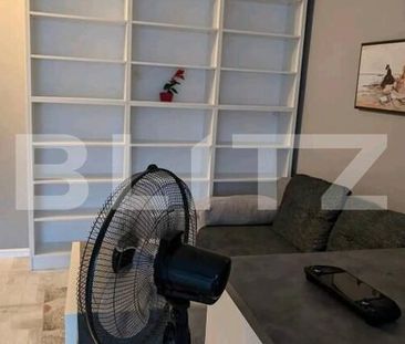 Apartament 2 camere superb, mobilat complet, zonă liniștită, parcare proprie - Photo 4