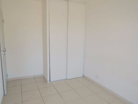 Location appartement 2 pièces, 40.25m², Nîmes - Photo 2