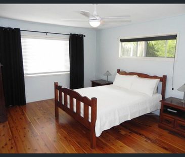 HIGH SET GOLDEN BEACH HOME - Photo 3