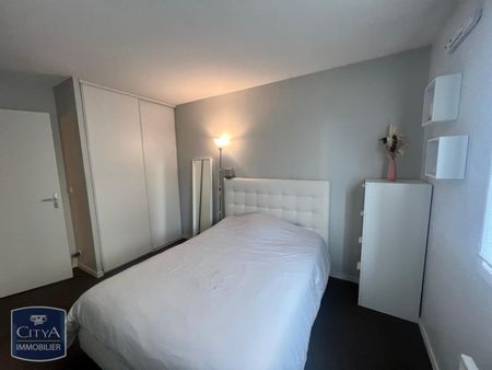 Location Appartement 2 pièces 49m² LAVAL 53000 - Photo 3