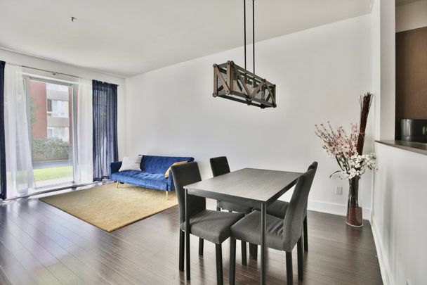 Appartement à louer - Longueuil (Saint-Hubert) (Parc de la Cité) Appartement à louer - Longueuil (Saint-Hubert) (Parc de la Cité) - Photo 1