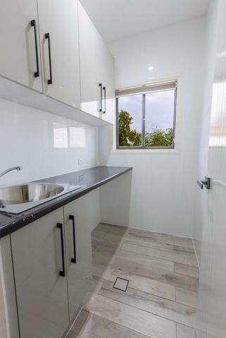 Four Bedroom Home In Great Location! - Photo 4