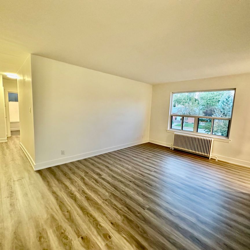 For Lease - 1 Wingreen Court Unit# 5, Toronto, Ontario - Photo 1