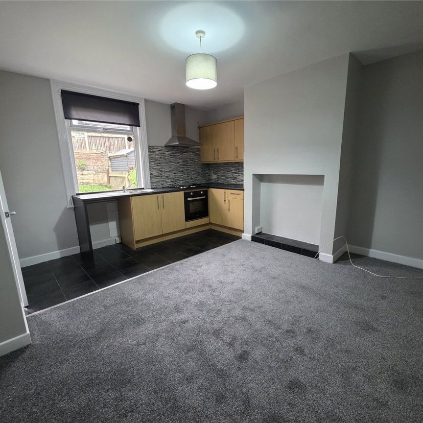John Street, Birstall, Batley, West Yorkshire, WF17 - Photo 1