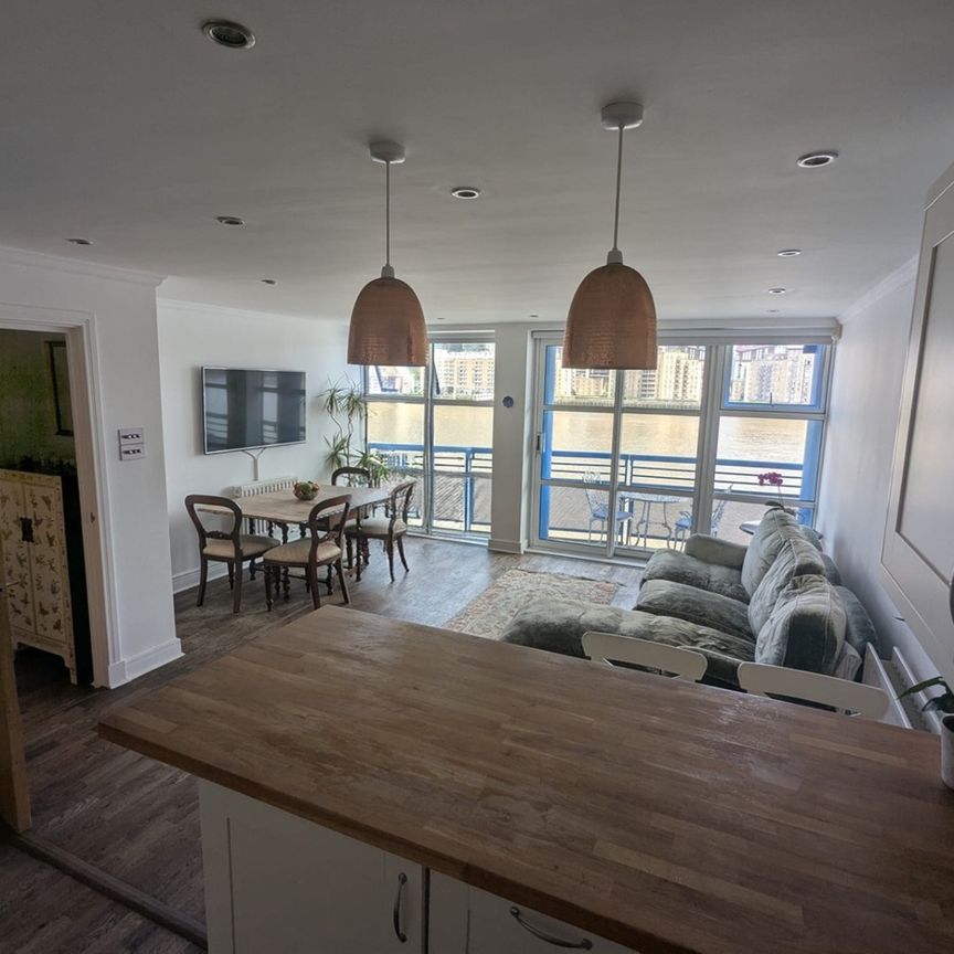 3 Bed Flat, Harwood Point, SE16 - Photo 1