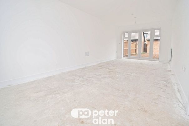 Twyn Y Melin Close, Newport - Photo 1