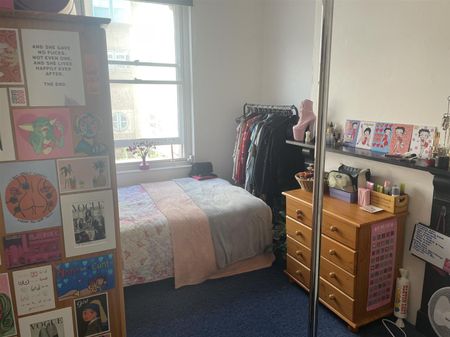 Upper Maudlin Street, Bristol - Photo 2