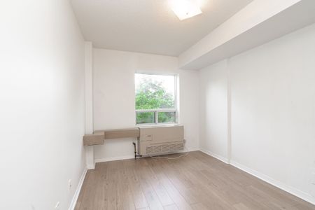 333 Sidney Belsey Crescent - Photo 4