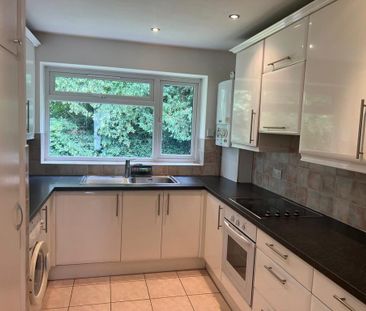 2 bedroom maisonette to rent - Photo 6