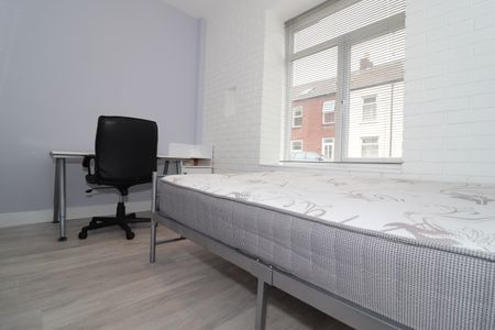 Bedford Street, Cathays - Photo 3