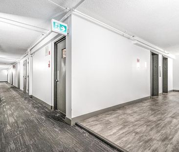315 East Rene Levesque blvd, Montréal, QC - Photo 2
