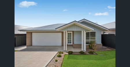 Modern Luxury Meets Effortless Living - Photo 4