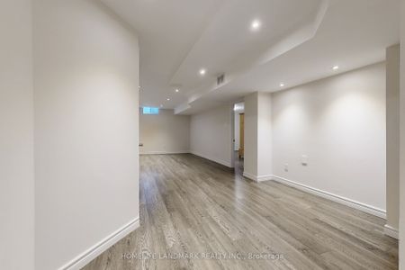 For Lease - 92 Barnwood Drive, Richmond Hill, Ontario - Photo 5