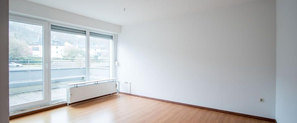 Barrierearme 2,5-Zimmer-Wohnung mit schöner Dachterrasse im Herzen von Wetter-Wengern! - Foto 1
