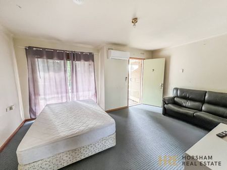 Furnished 1 Bedroom Unit - NEW CARPET - Photo 2