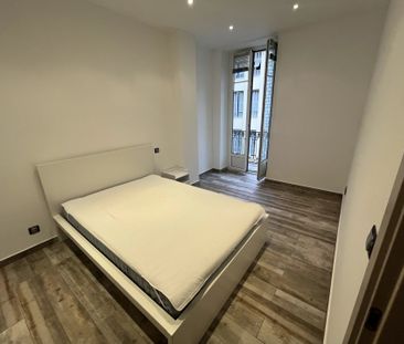 Location Appartement 3 pièces 49m² NICE 06000 - Photo 4