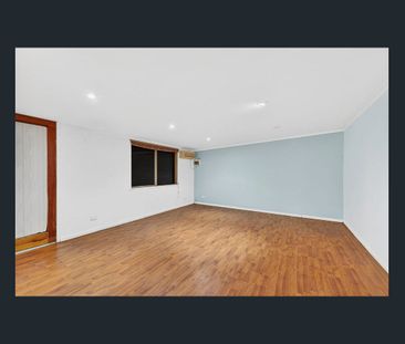 Spacious Family Living with Separate Studio in a Prime Mitcham Locatio - Photo 1