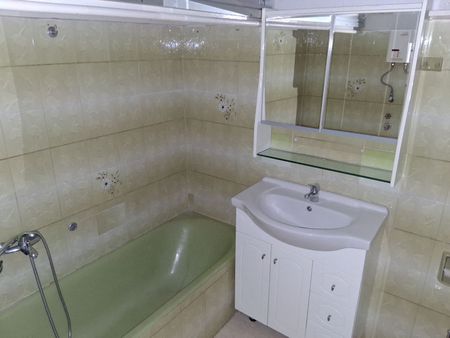 Διαμέρισμα για ενοικίαση Λαμπρινή (Γαλάτσι) - Photo 4
