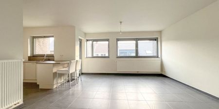 Appartement te huur in Eeklo voor € 800 met 2 slaapkamers - Photo 5