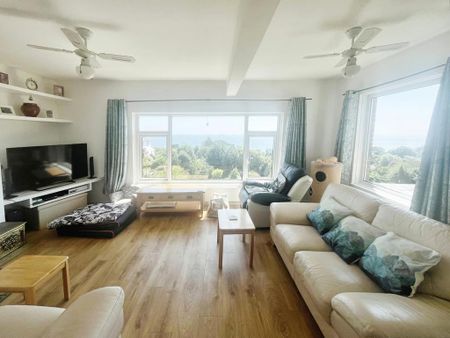 4 bedroom semi-detached house to rent - Photo 2