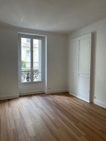 Location Appartement 5 pièces 103m² - Photo 4